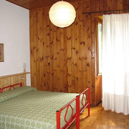 Locazione Turistica Casa Maresi 아파트 바레나