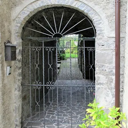 Locazione Turistica Casa Maresi *