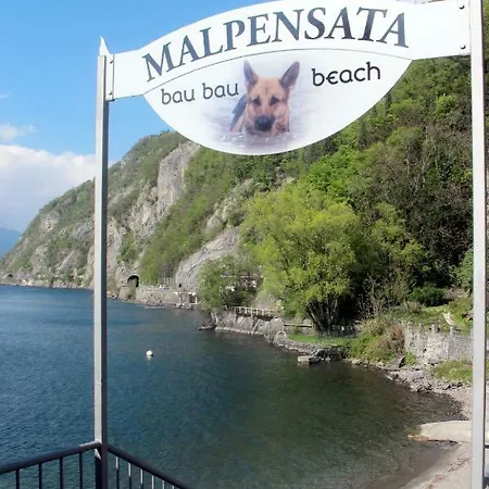 Locazione Turistica Casa Maresi דירה *